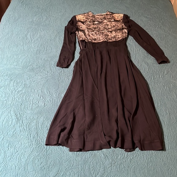 Vintage 1930’s Dress - Picture 5 of 10